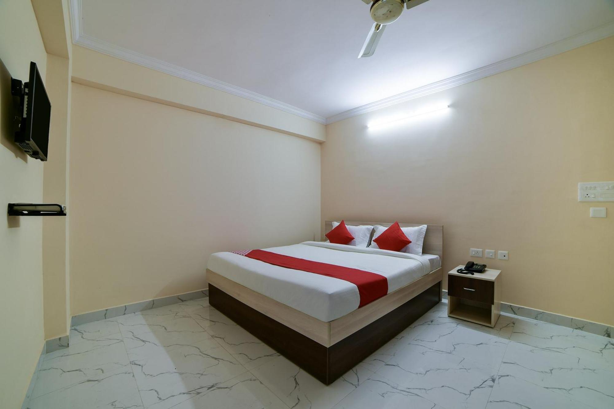Hotel O Opal Residency Hyderabad Bagian luar foto