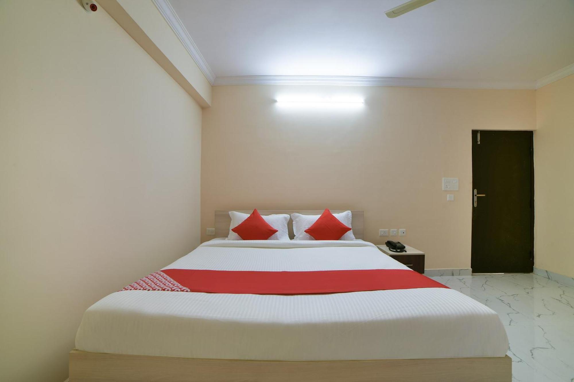 Hotel O Opal Residency Hyderabad Bagian luar foto