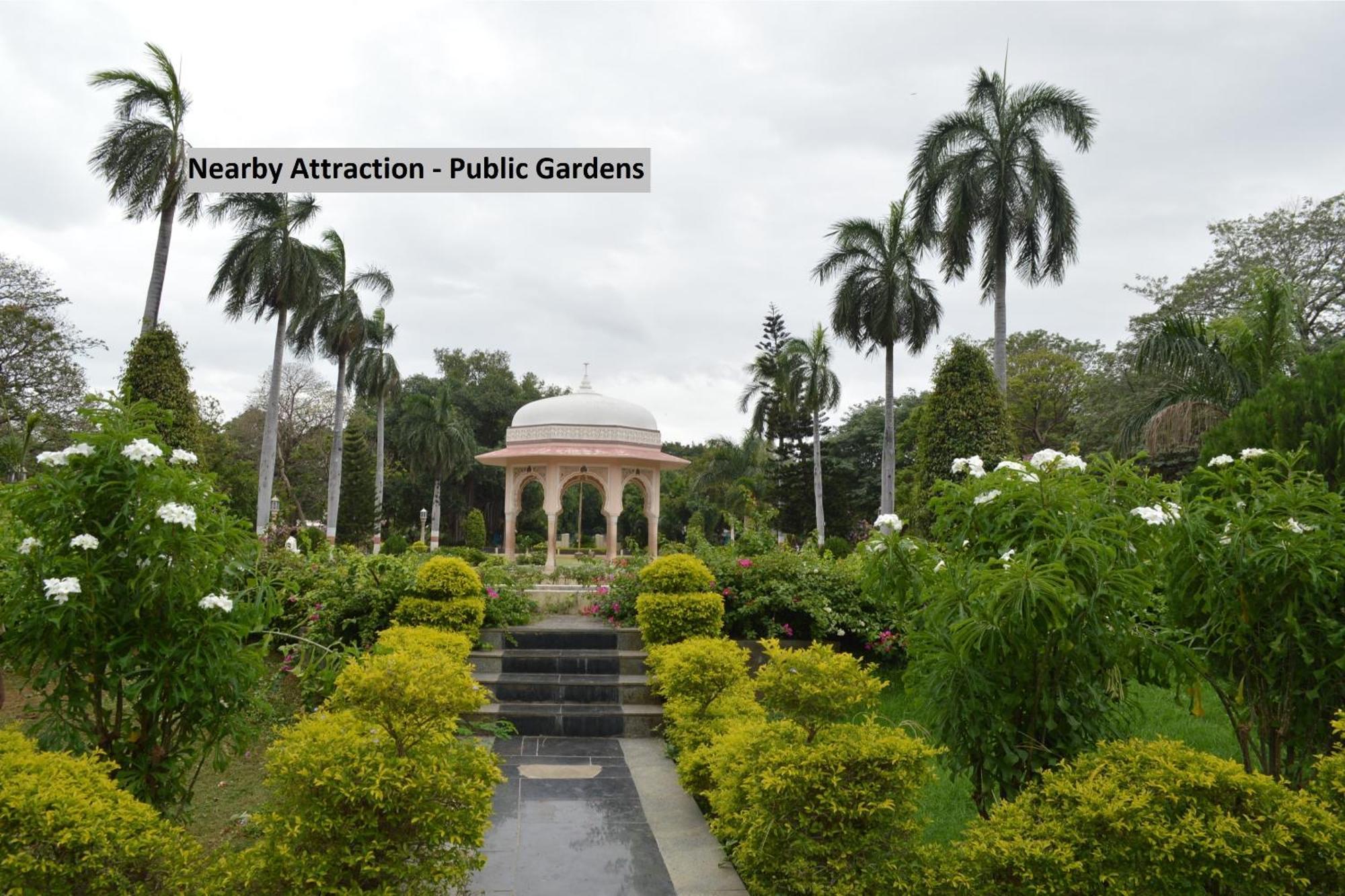 Hotel O Opal Residency Hyderabad Bagian luar foto