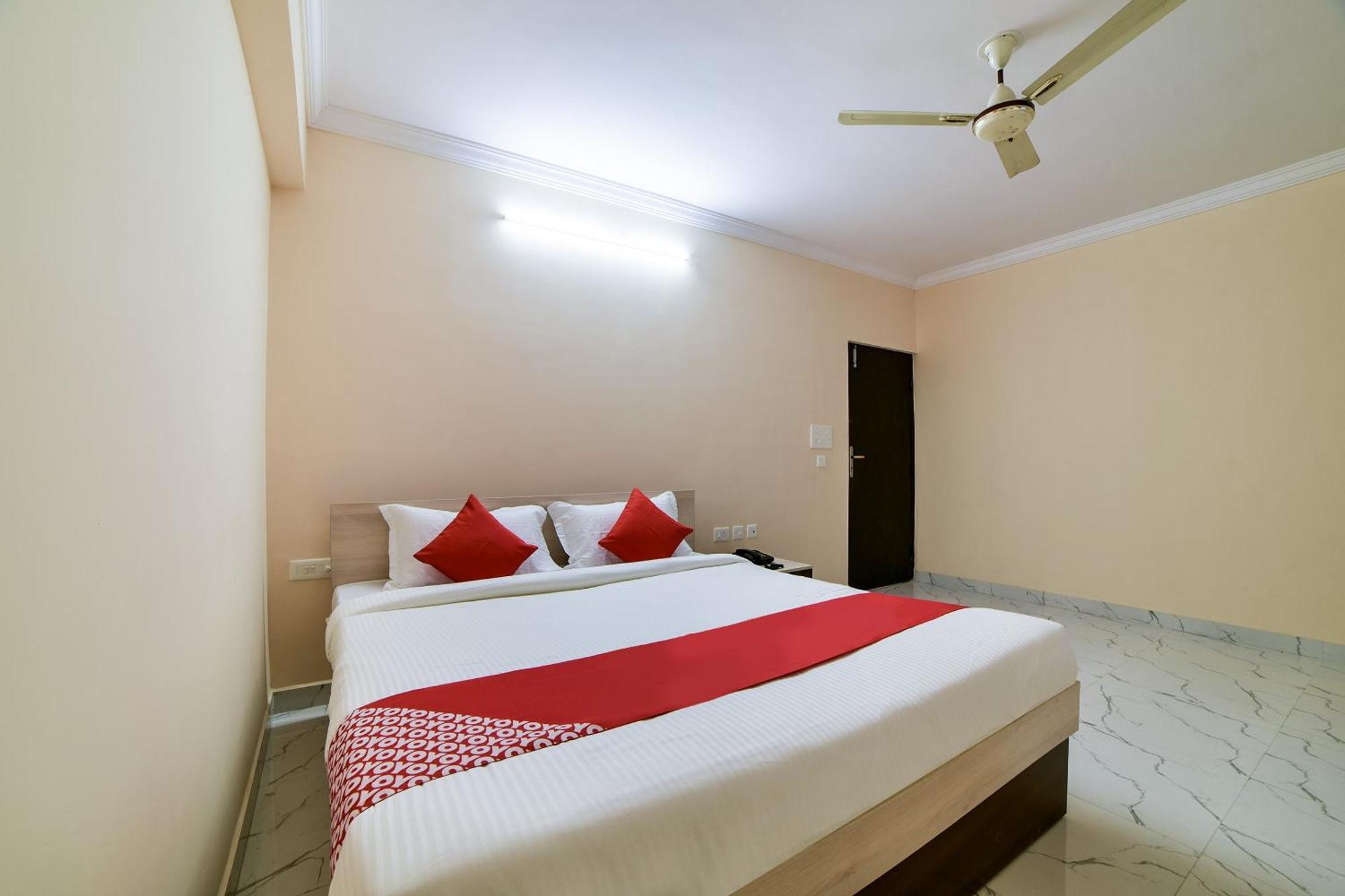 Hotel O Opal Residency Hyderabad Bagian luar foto